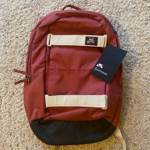 Nike SB Courthouse Backpack, Cinder/Desert Sand